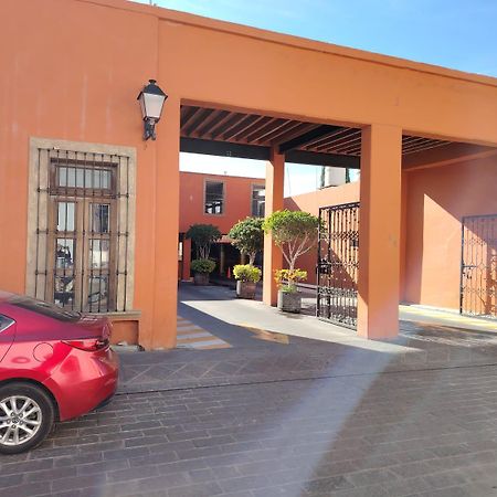 Апартаменты Lele Y Panchito En El Centro Керетаро Экстерьер фото