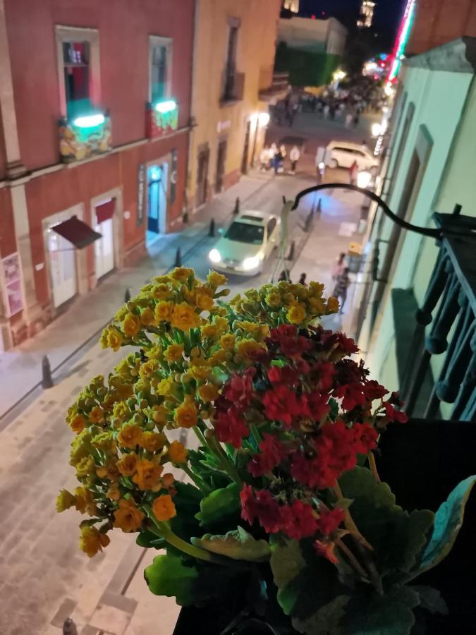 Апартаменты Lele Y Panchito En El Centro Керетаро Экстерьер фото