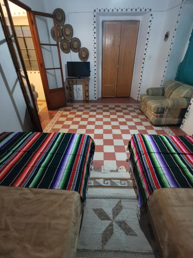 Апартаменты Lele Y Panchito En El Centro Керетаро Экстерьер фото